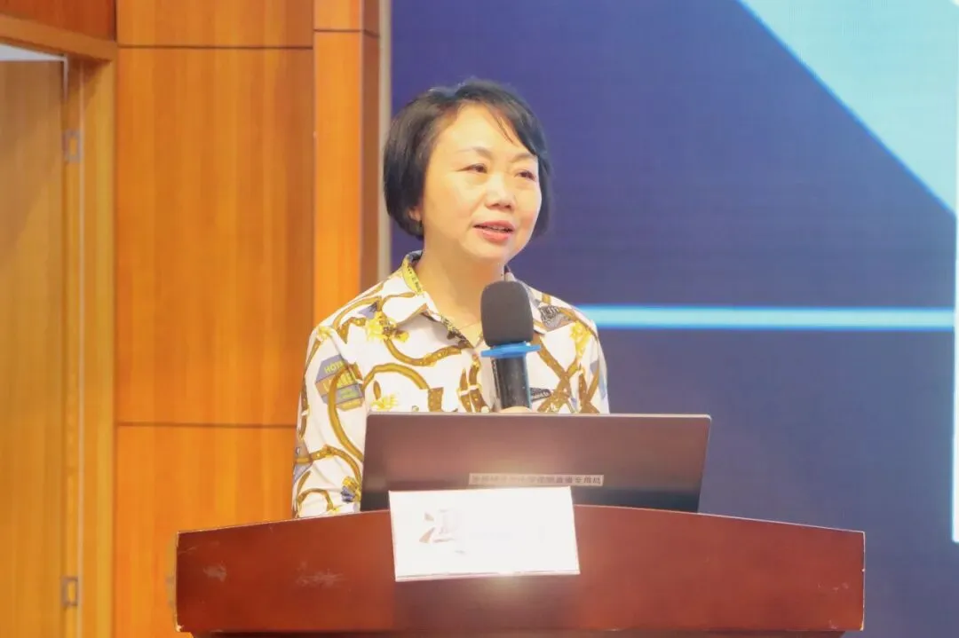 深耕学情本源 精研课堂提质丨沙坪坝区初二英语专题教学研讨会于我校成功举行!-第30张图片-四季读书网 深耕学情本源 精研课堂提质丨沙坪坝区初二英语专题教学研讨会于我校成功举行!-第30张图片-四季读书网