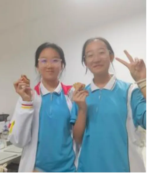 月满中秋 晓月献礼|初二年级中秋手工月饼实践活动-第63张图片-四季读书网 月满中秋 晓月献礼|初二年级中秋手工月饼实践活动-第63张图片-四季读书网