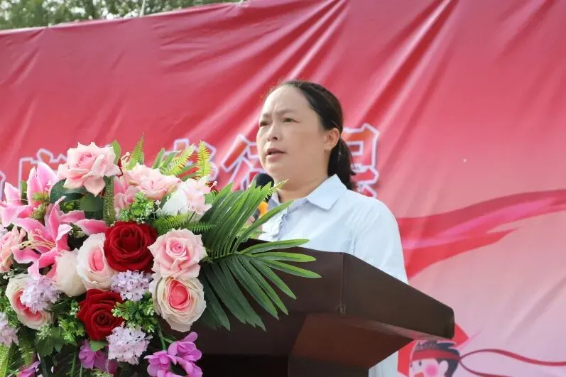 迎国庆铸强国理想 聚合力启中考征程——灌阳县民族中学召开九年级师生双线会议,同心备战2027-第30张图片-四季读书网 迎国庆铸强国理想 聚合力启中考征程——灌阳县民族中学召开九年级师生双线会议,同心备战2027-第30张图片-四季读书网