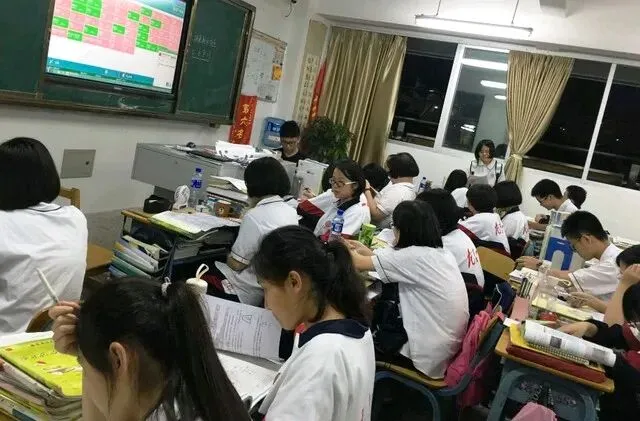 初一第一次月考有多重要?等初二翻车再懂,就晚了-第2张图片-四季读书网