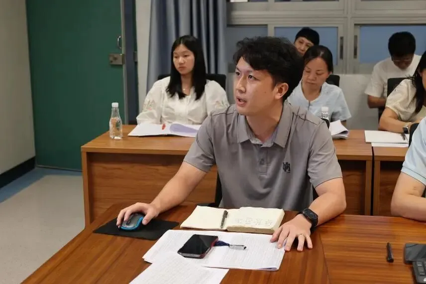 传经送宝研中考 析微提质启新程——新老初三经验交流暨两次考试质量分析会-第19张图片-四季读书网