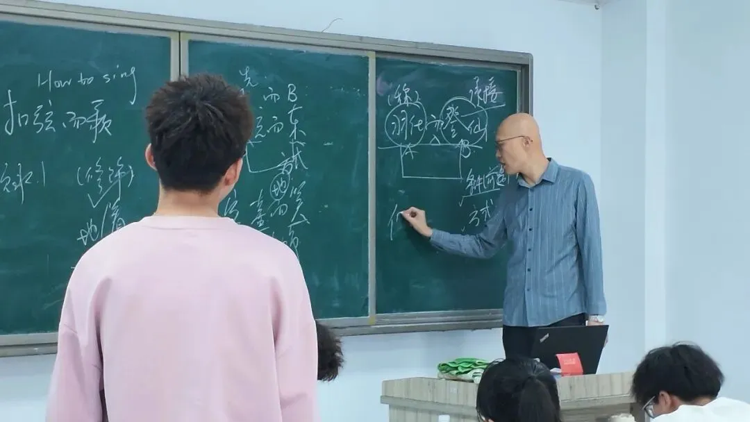 月满中秋,情暖博知|塞上博知高考补习学校中秋佳节祝福-第5张图片-四季读书网