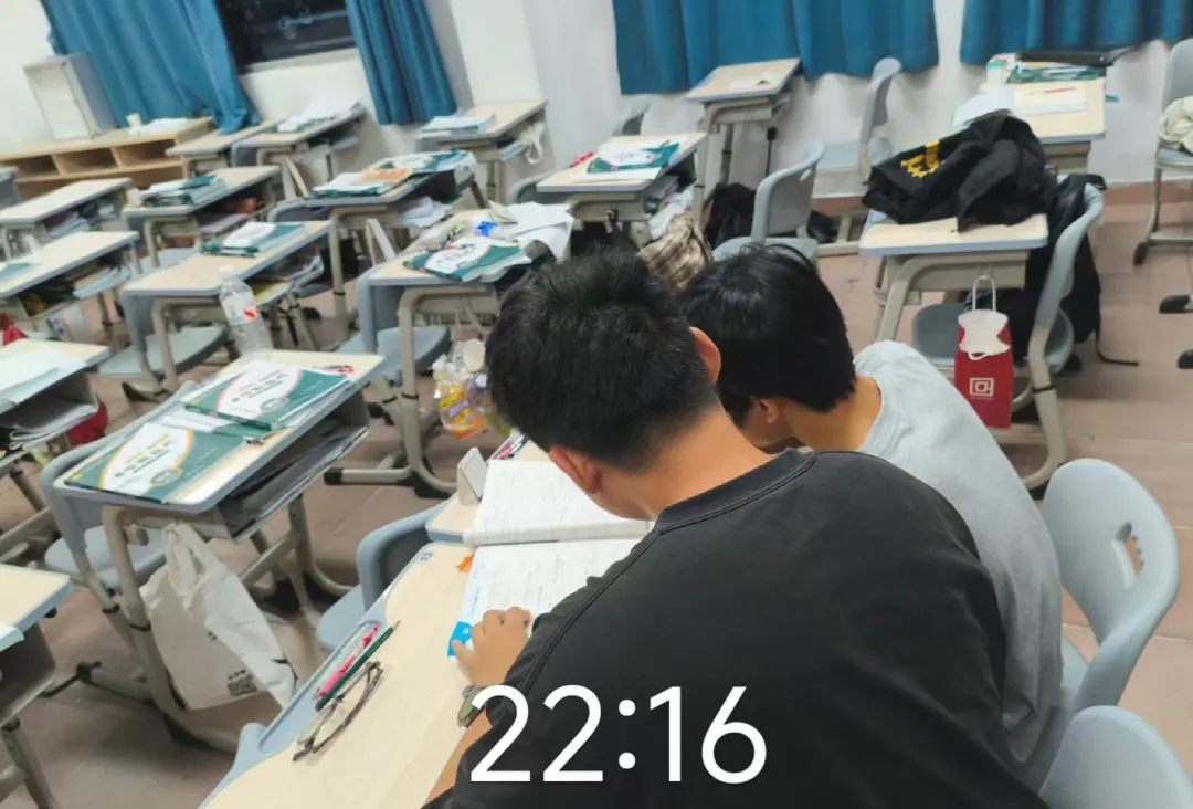 2027广东春季高考10月冲刺|封闭式食宿一体高效备考,周测-月考-模拟考,全力冲刺公办大专!-第20张图片-四季读书网