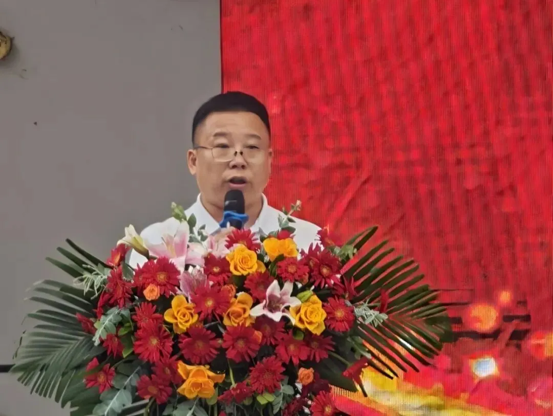 鏖战二百六十天 决胜中高考-第6张图片-四季读书网 鏖战二百六十天 决胜中高考-第6张图片-四季读书网