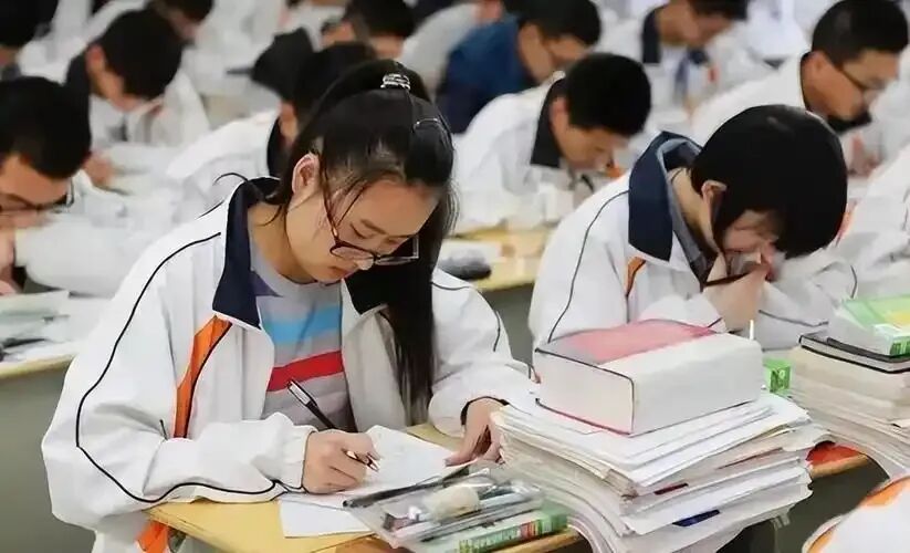 初三上学期决定中考,不是它难,是它卡在了不可逆的节点上!-第4张图片-四季读书网 初三上学期决定中考,不是它难,是它卡在了不可逆的节点上!-第4张图片-四季读书网