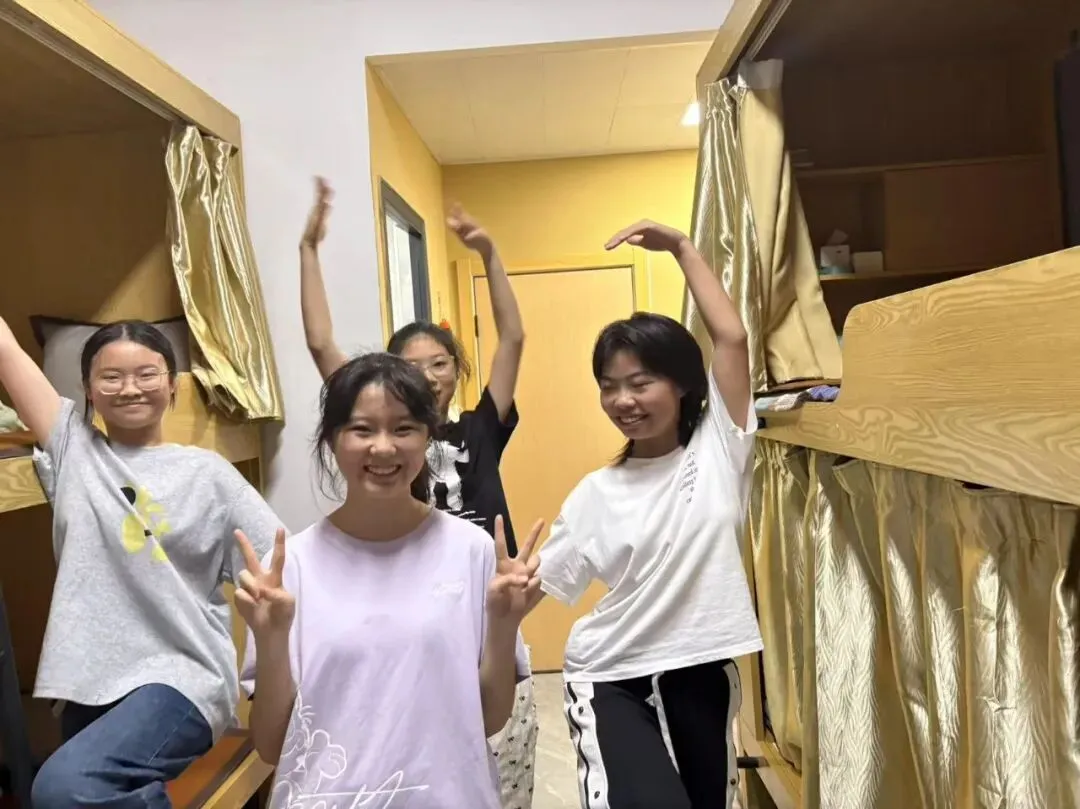 江西初三全托:国庆免费试课3日! - 拷贝-第32张图片-四季读书网