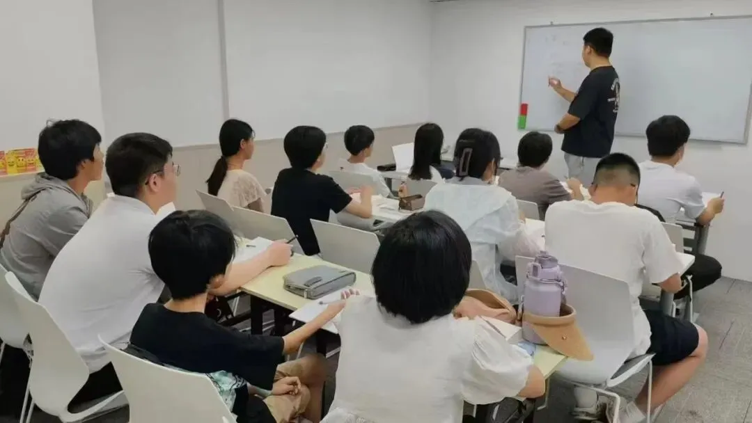【青岛锐满分教育】初三辅导|崂山・城阳・西海岸新区|初三全托全日制集训冲刺-第18张图片-四季读书网