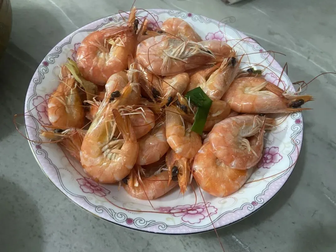 初三躺平没参加中考的女儿,上了一个月职高,放假第一天我们这个家发生了什么?-第2张图片-四季读书网