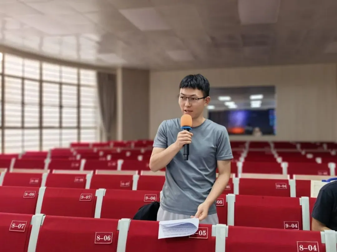 弘扬教育家精神 深研中考明方向-第25张图片-四季读书网