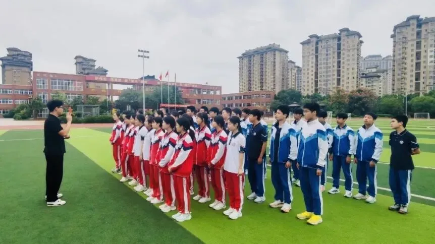 【爱在龙湖·做“学术型”教师】聚焦中考备考课堂 赋能初三体育教学——六合区初三体育教材教法专题研训活动在金陵中学龙湖分校举行-第23张图片-四季读书网