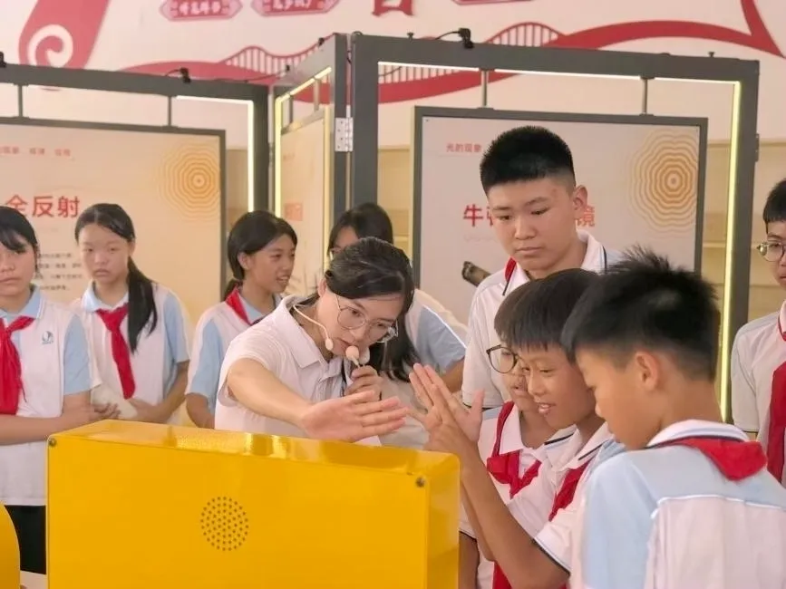 初一学生的追光之旅 | 每周半天计划-第14张图片-四季读书网 初一学生的追光之旅 | 每周半天计划-第14张图片-四季读书网