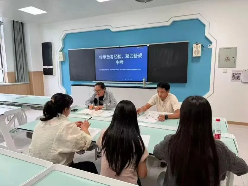 传承备考经验 聚力备战中考 | 唐徕中学北校区、北银中学新老九年级备考交流-第12张图片-四季读书网