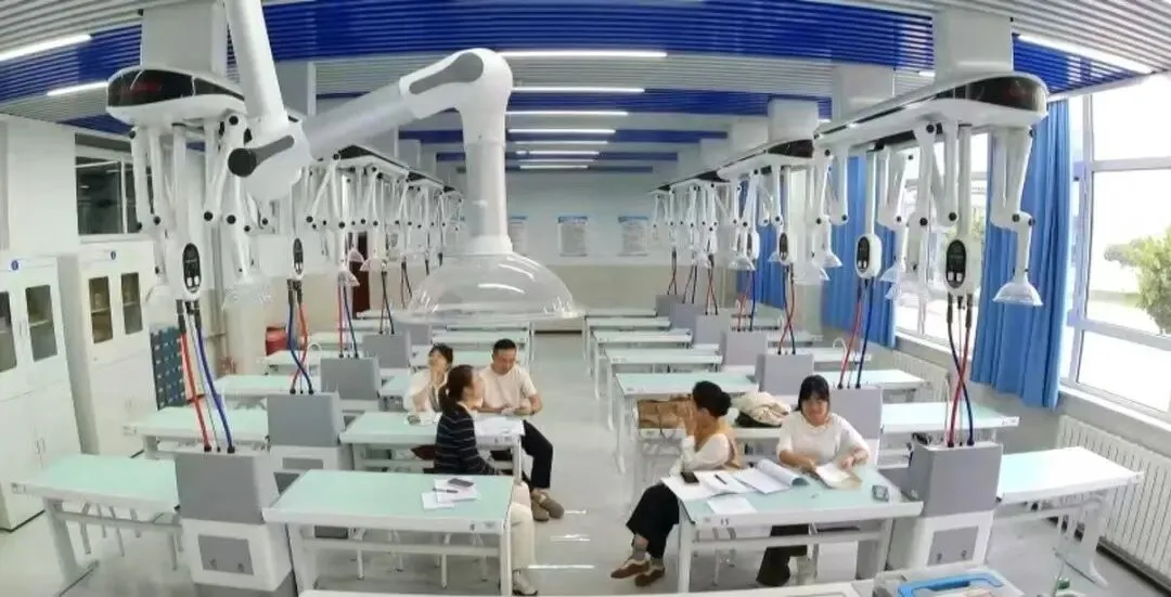 传承备考经验 聚力备战中考 | 唐徕中学北校区、北银中学新老九年级备考交流-第13张图片-四季读书网