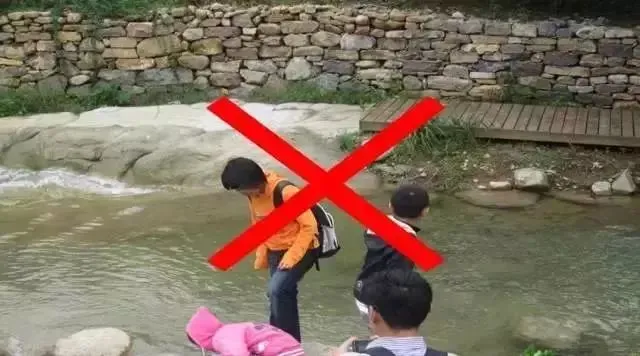 6名初二男孩相约下河游泳同时身亡!-第5张图片-四季读书网