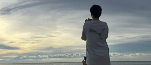 不想卷, 我带初二儿子到泰国读书, 没想到现实和想象还真不一样…-第3张图片-四季读书网