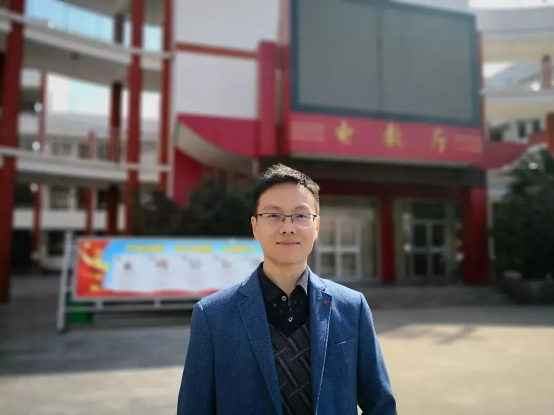 @河南初二学生,教育厅邀约全省名师为你带来各科学习建议!-第4张图片-四季读书网