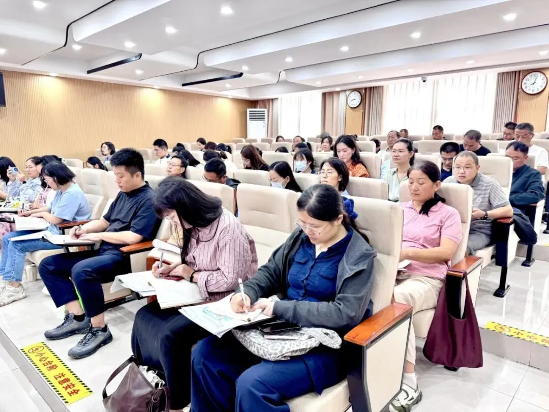 牡丹区初三地理一轮复习研讨会在文苑学校圆满举行-第16张图片-四季读书网