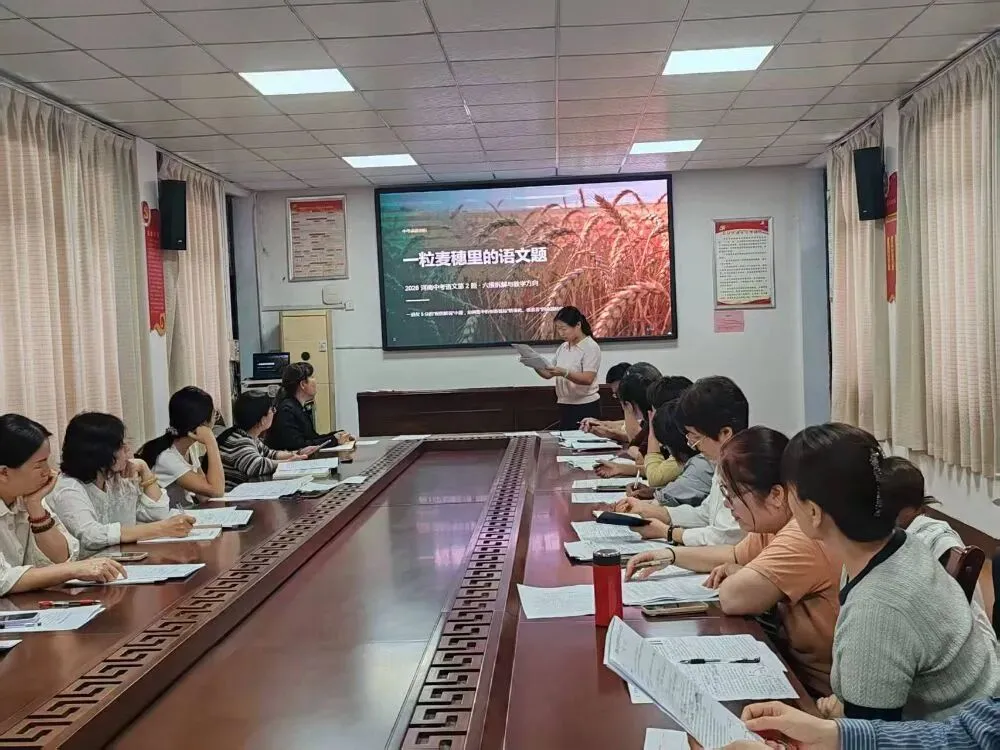 精研中考新方向,深耕语文课堂主阵地——建安区实验中学语文教研活动纪实-第8张图片-四季读书网