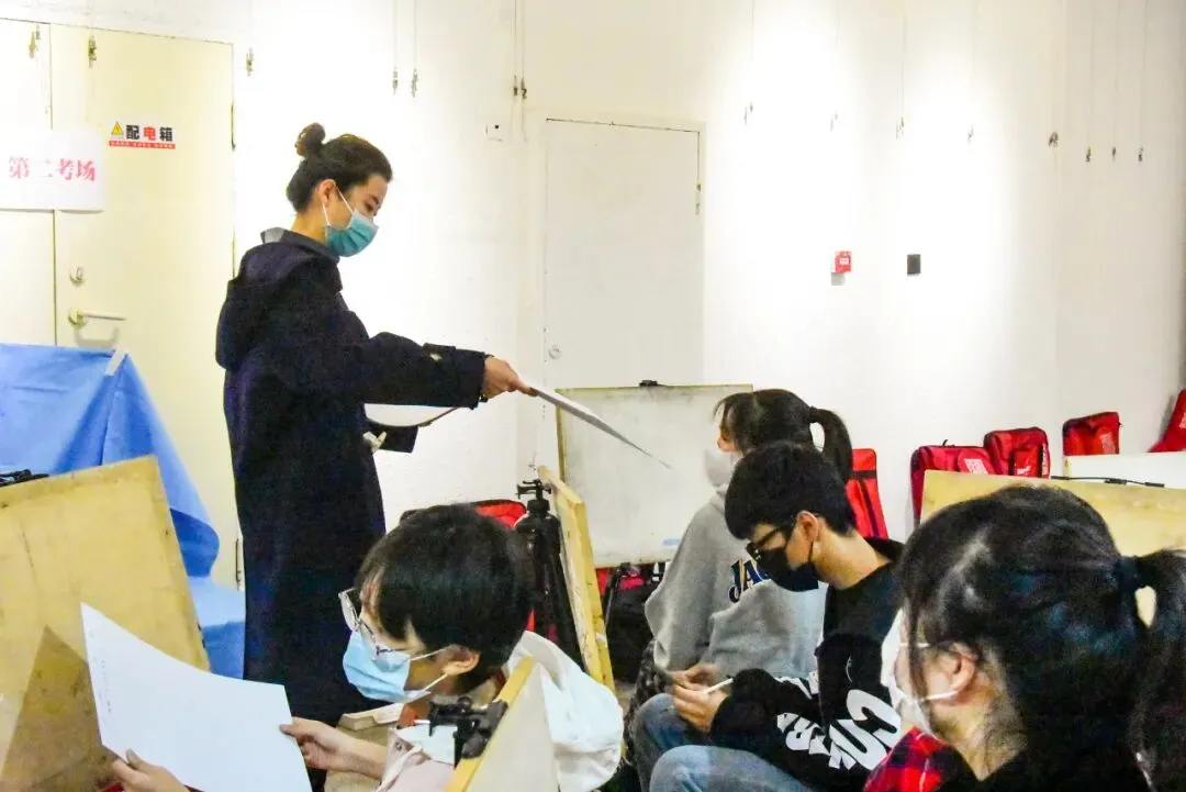 初三年级开始报名了! | 第七届唐山市美术中考模拟考试-第10张图片-四季读书网