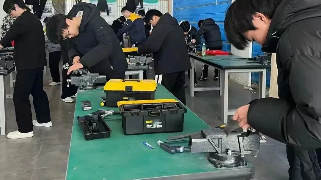 龙门职教 | 2027届职教高考全日制集训一期报到须知-第32张图片-四季读书网