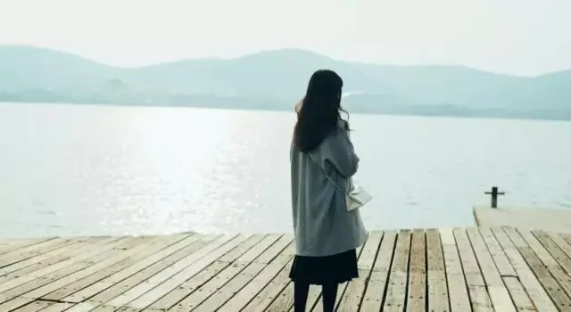 杭州初二女孩,出国读书连换3所学校仍被劝退!背后的原因让父母很懊悔-第2张图片-四季读书网