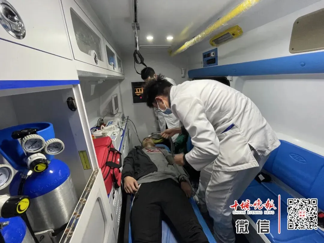 大年初三19:30,这个十堰小伙做到了!-第17张图片-四季读书网