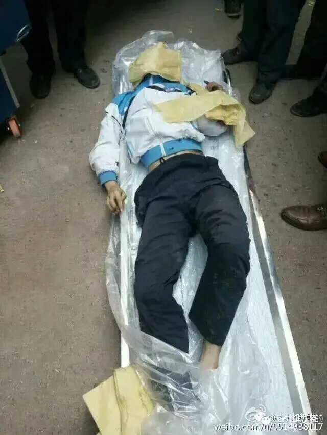 初二男生突然死于居民楼后,遗体旁发现……家属已同意尸检-第4张图片-四季读书网