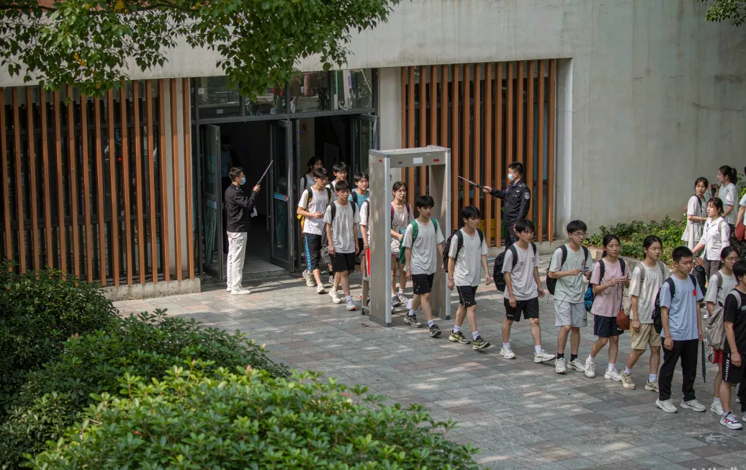 高考前最后5个月,真正拉开差距的,不是孩子,是家长-第3张图片-四季读书网 高考前最后5个月,真正拉开差距的,不是孩子,是家长-第3张图片-四季读书网