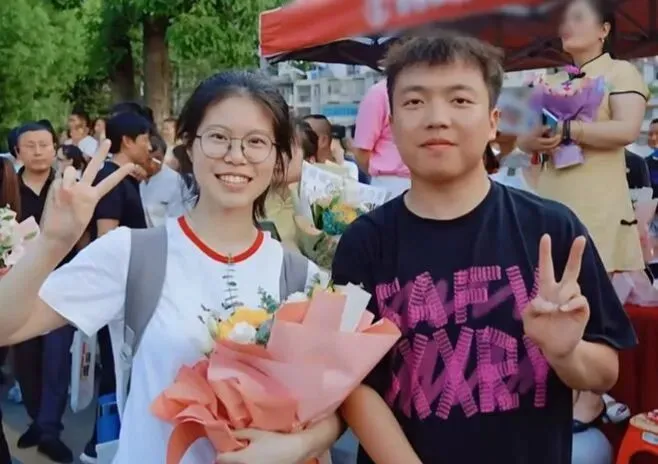 被网暴的高考女孩保研人大:面对恶意,普通人如何应对-第2张图片-四季读书网
