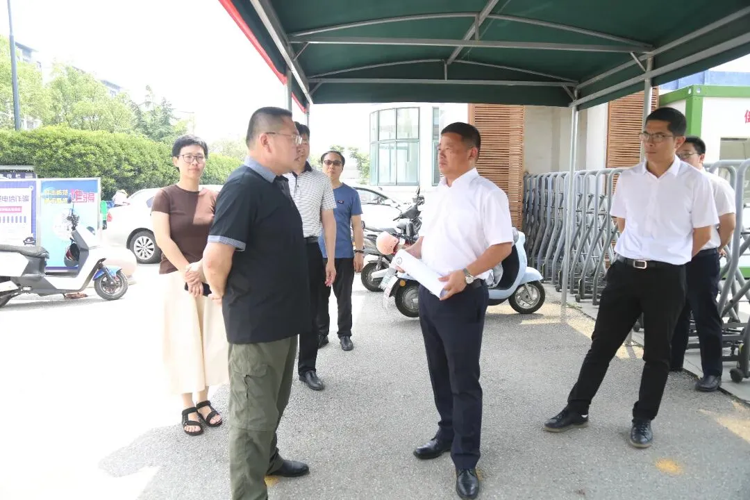 全力保障中考顺利进行!汾湖高新区领导带队检查中考考点-第3张图片-四季读书网
