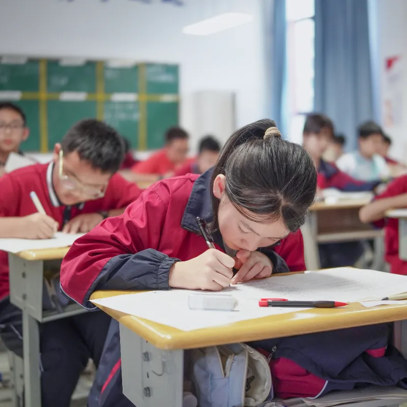 以爱育人,静待花开|初一家长会上,看见孩子在正道的每一步成长-第16张图片-四季读书网 以爱育人,静待花开|初一家长会上,看见孩子在正道的每一步成长-第16张图片-四季读书网