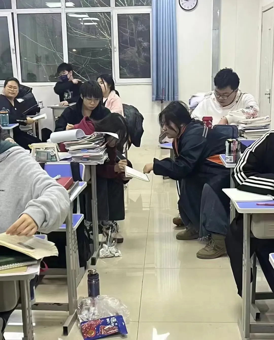 廊坊中高考冲刺招生|100-300元/小时,弱科专项+单词速记+艺考文化课,班型丰富价格透明-第11张图片-四季读书网