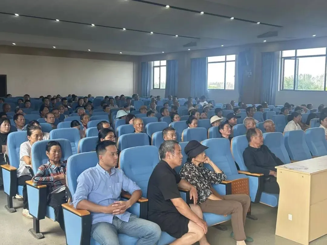 同心聚力备战中考 家校携手共筑未来 —— 廖池初级中学召开九年级家长会-第21张图片-四季读书网