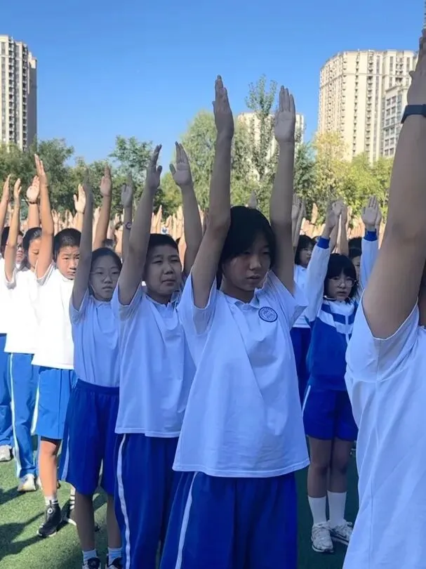 扬帆启新程 筑梦向未来| 初一年级入学教育暨习惯养成月系列活动-第32张图片-四季读书网