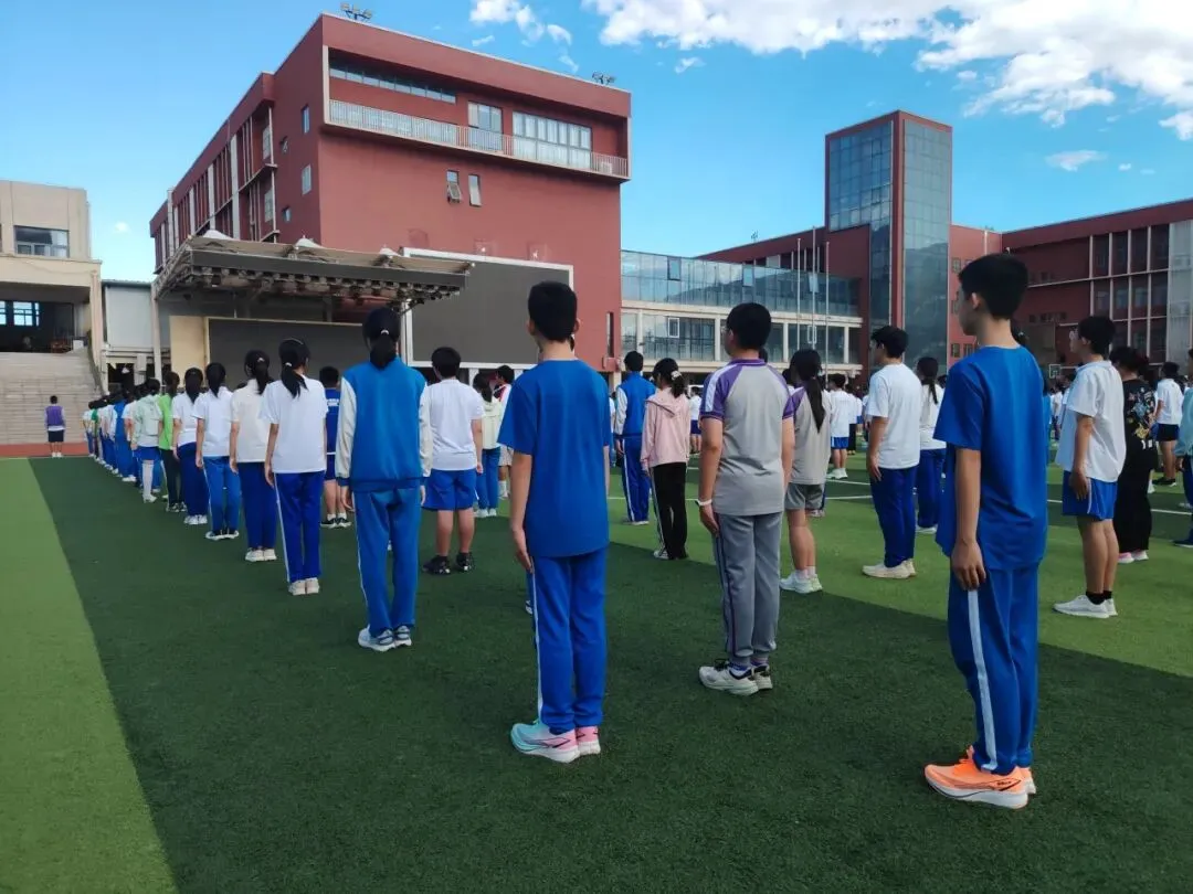 扬帆启新程 筑梦向未来| 初一年级入学教育暨习惯养成月系列活动-第43张图片-四季读书网