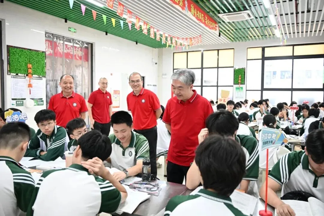 实干破题 白云作答——白云教育在全市高考备考大会上分享区域高质量备考实践-第12张图片-四季读书网