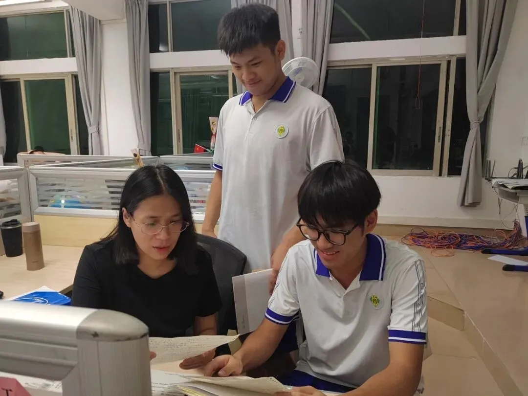 实干破题 白云作答——白云教育在全市高考备考大会上分享区域高质量备考实践-第15张图片-四季读书网