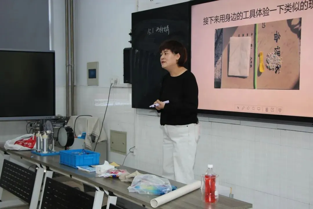 校际共建聚合力,初三备考启新篇——记包头市第五十一中学与呼和浩特市第十六中学教育集团开展备考研讨交流活动-第14张图片-四季读书网 校际共建聚合力,初三备考启新篇——记包头市第五十一中学与呼和浩特市第十六中学教育集团开展备考研讨交流活动-第14张图片-四季读书网