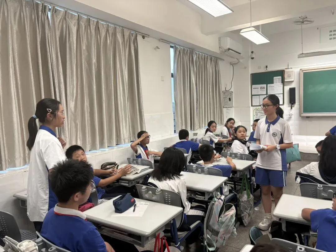 初一14班:以书香润童心,以拼搏展风采-第4张图片-四季读书网