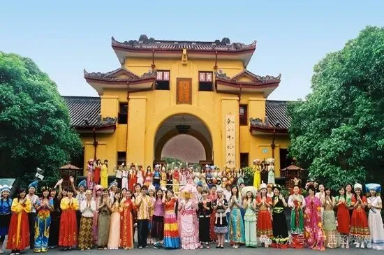 2025年成人高考真题及答案【高起专】语文数学英语-第4张图片-四季读书网 2025年成人高考真题及答案【高起专】语文数学英语-第4张图片-四季读书网