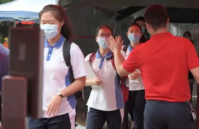 高考倒计时,深圳护考队整装待发!-第1张图片-四季读书网