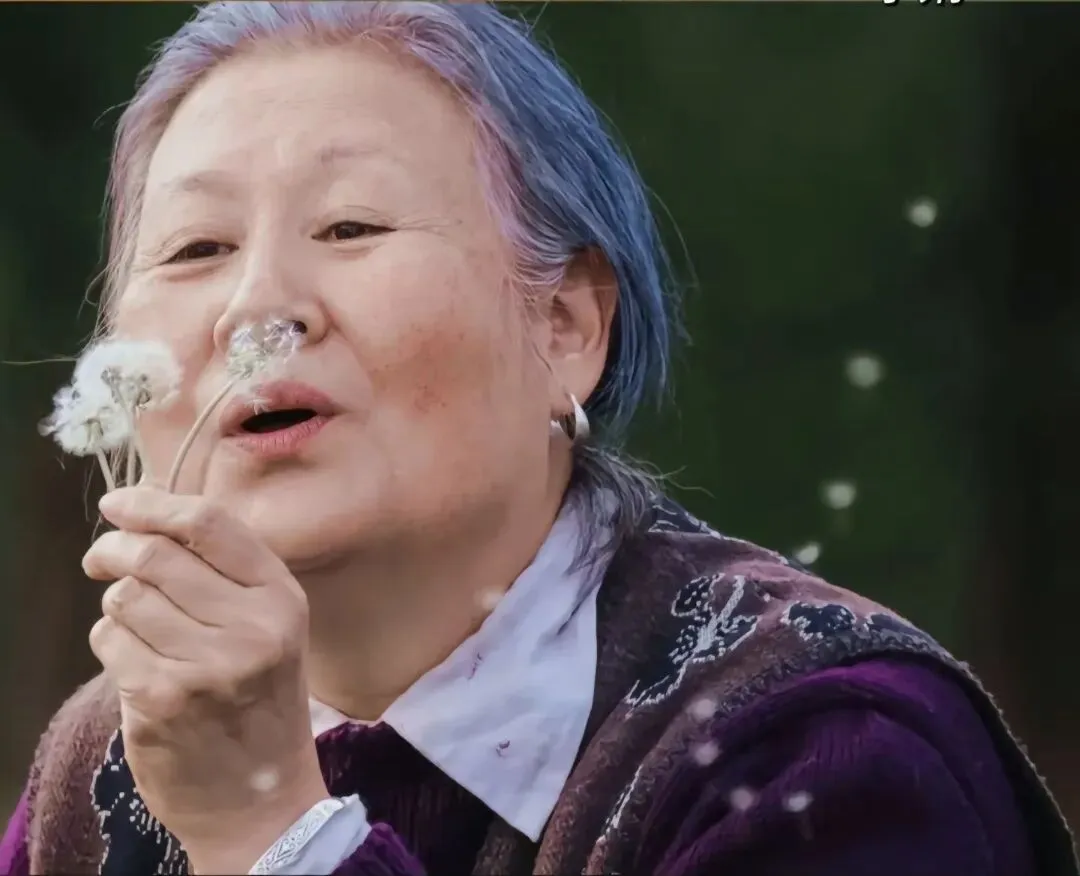 【中考阅读指导】想起外婆吐舌头的样子(李娟)-第4张图片-四季读书网 【中考阅读指导】想起外婆吐舌头的样子(李娟)-第4张图片-四季读书网