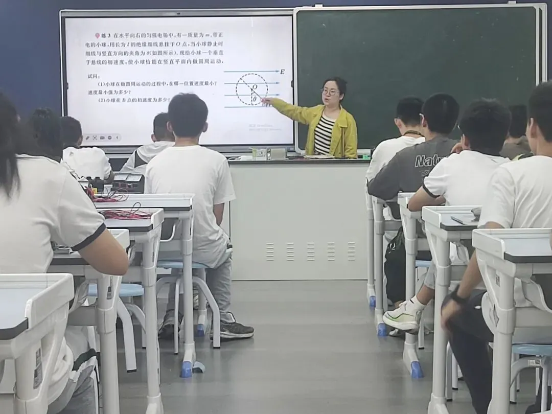 大黑马?杭二中富春学校连续3年中考录取分数线超二中...-第7张图片-四季读书网