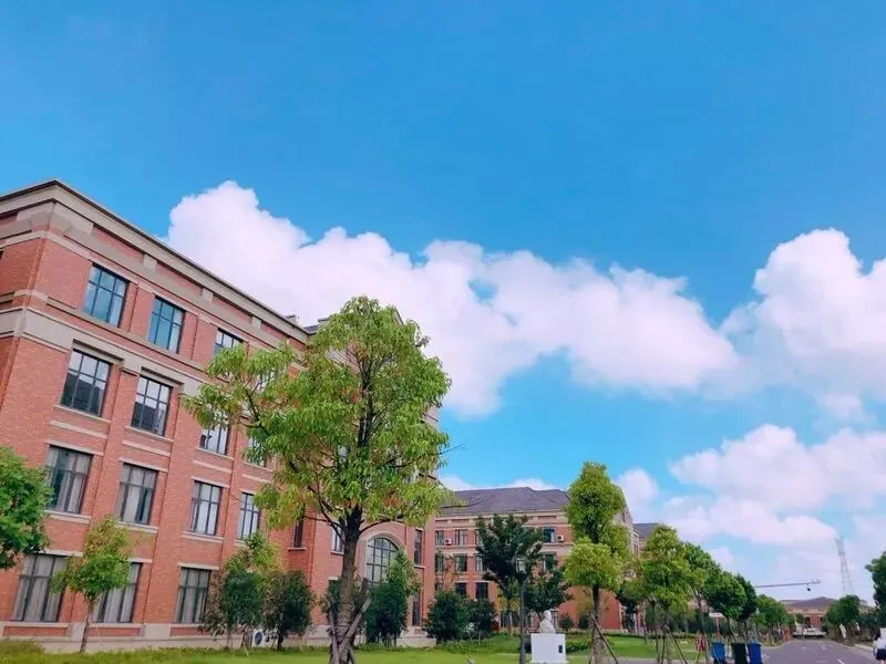 助力高考 | 嘉兴南洋职业技术学院与你共历风雨,一路同行,速戳了解历年录取情况!-第7张图片-四季读书网