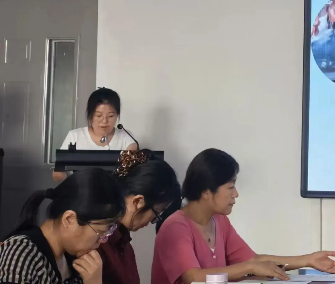 研析中考命题趋势,聚力精准备考—临沂第九中学西安路校区开展2026年命题分析及复习策略研讨活动-第2张图片-四季读书网 研析中考命题趋势,聚力精准备考—临沂第九中学西安路校区开展2026年命题分析及复习策略研讨活动-第2张图片-四季读书网