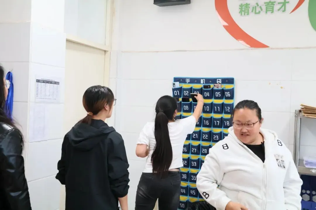 对标高考 以考砺行|衡辰中学高标准开展常态化标准化月考-第7张图片-四季读书网