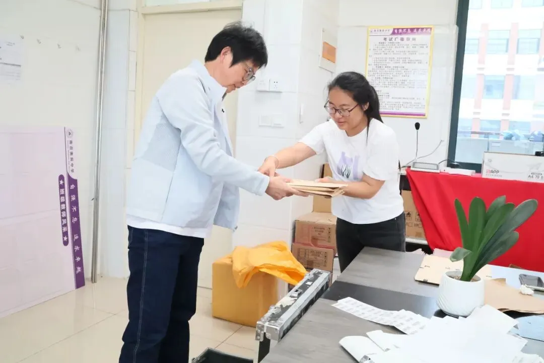 对标高考 以考砺行|衡辰中学高标准开展常态化标准化月考-第9张图片-四季读书网