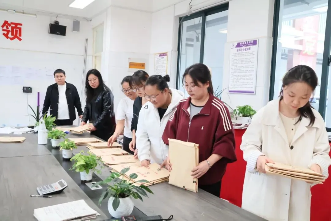 对标高考 以考砺行|衡辰中学高标准开展常态化标准化月考-第10张图片-四季读书网