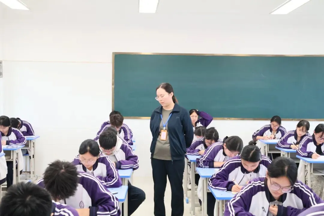 对标高考 以考砺行|衡辰中学高标准开展常态化标准化月考-第22张图片-四季读书网