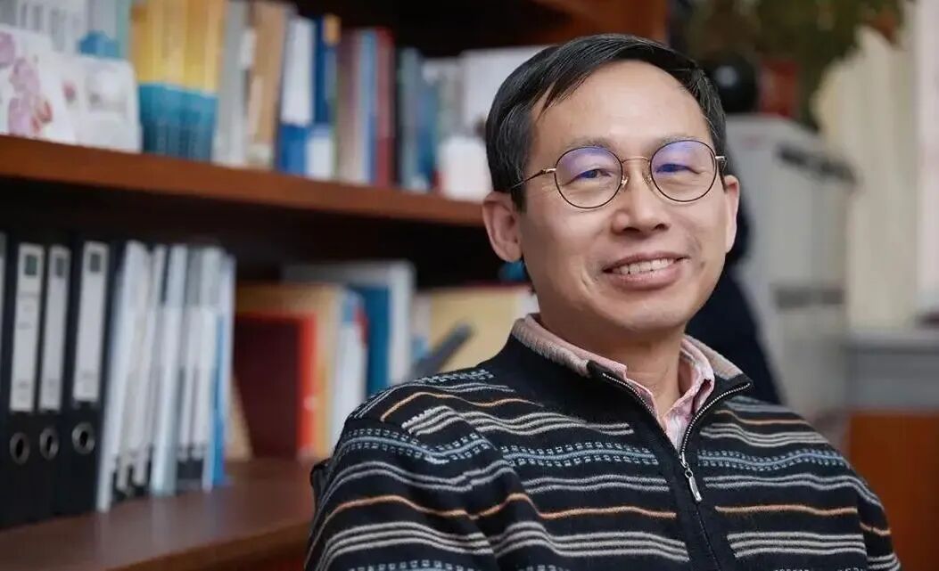一千多个高考状元,竟然没有一个成为顶尖人才,院士说了句让所有家长都沉默的话-第2张图片-四季读书网